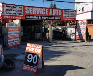 atelier auto bucuresti, atelier auto sector 6, capete de bara, efectuare itp, inlocuire ambreiaj, inlocuire catalizator, inlocuire distributie, inlocuire kit distributie, inlocuire racord flexibil, itp sector 6, kit distributie, mecanica auto, mecanica auto bucuresti, montaj toba, pivot, racord flexibil, reparatie esapament autoutilitara, reparatie toba, reparatie toba sector 6, reparatie tobe, reparatii auto sector 6, reparatii motor, reparatii toba, reparatii tobe, reparatii tobe esapament, schimb ulei, service auto, service auto sector 6, sistem evacuare custom, statie itp, sudura esapament, sudura racord flexibil