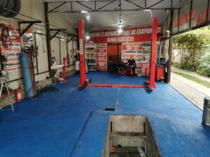 atelier auto bucuresti, atelier auto sector 6, capete de bara, efectuare itp, inlocuire ambreiaj, inlocuire catalizator, inlocuire distributie, inlocuire kit distributie, inlocuire racord flexibil, itp sector 6, kit distributie, mecanica auto, mecanica auto bucuresti, montaj toba, pivot, racord flexibil, reparatie esapament autoutilitara, reparatie toba, reparatie toba sector 6, reparatie tobe, reparatii auto sector 6, reparatii motor, reparatii toba, reparatii tobe, reparatii tobe esapament, schimb ulei, service auto, service auto sector 6, sistem evacuare custom, statie itp, sudura esapament, sudura racord flexibil