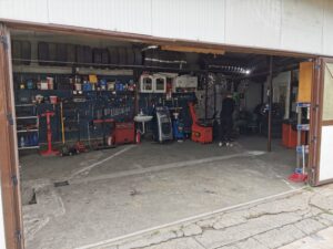 atelier auto bucuresti, atelier auto sector 6, capete de bara, efectuare itp, inlocuire ambreiaj, inlocuire catalizator, inlocuire distributie, inlocuire kit distributie, inlocuire racord flexibil, itp sector 6, kit distributie, mecanica auto, mecanica auto bucuresti, montaj toba, pivot, racord flexibil, reparatie esapament autoutilitara, reparatie toba, reparatie toba sector 6, reparatie tobe, reparatii auto sector 6, reparatii motor, reparatii toba, reparatii tobe, reparatii tobe esapament, schimb ulei, service auto, service auto sector 6, sistem evacuare custom, statie itp, sudura esapament, sudura racord flexibil